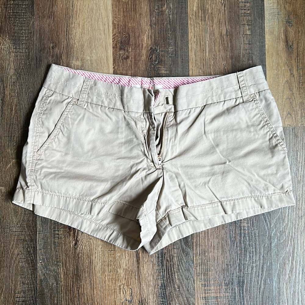 J Crew women's chino khaki shorts